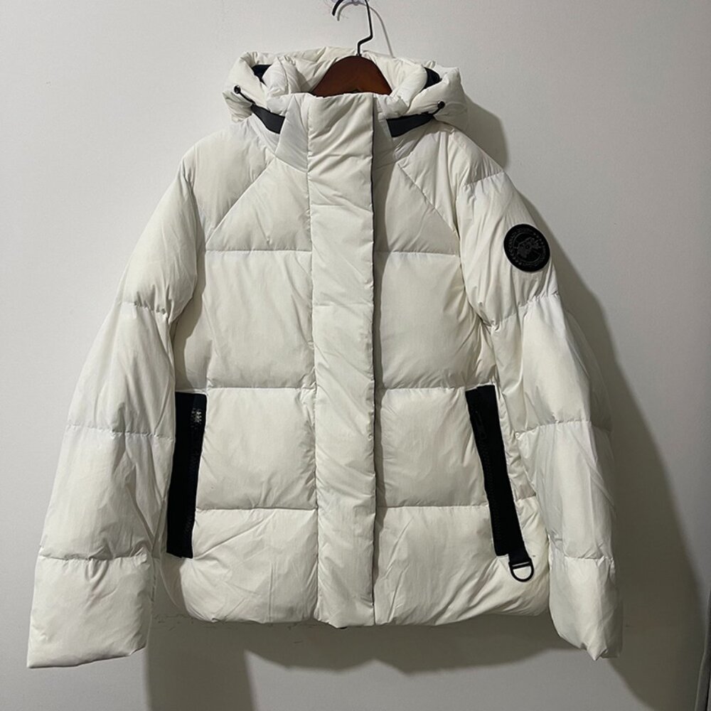 Canada Goose Hooded Puffer Jacket